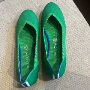 Rothy’s flat green new worn once indoors size 9.5